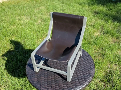 Finished chair model. IMG_20170804_091201.jpg IMG_20170804_091217.jpg